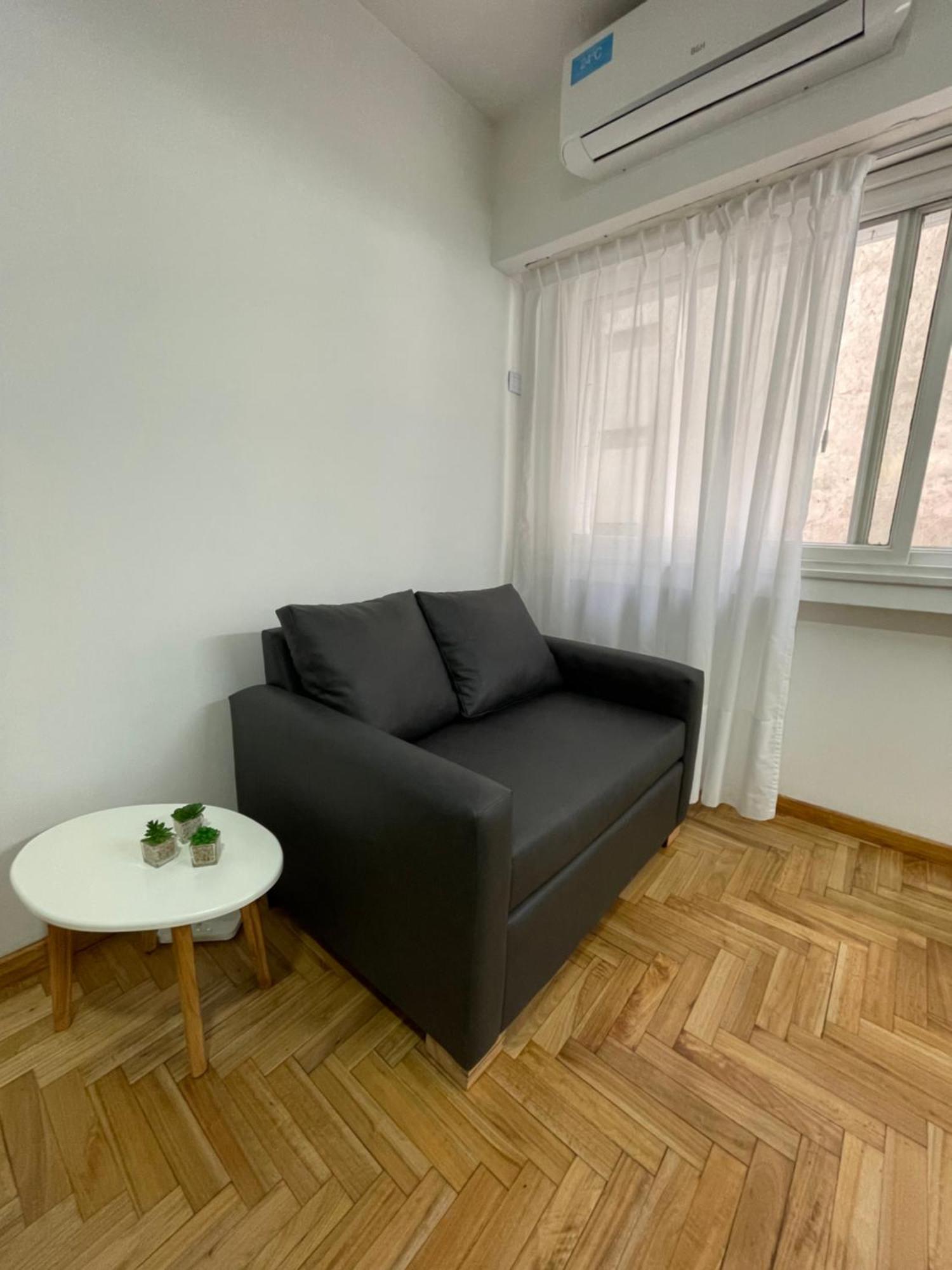 Confortable En Recoleta Apartamento